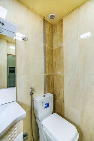 Апартаменты Сozy Apartment in the city center by Time Group Баку Апартаменты с 3 спальнями-25