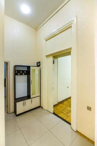 Апартаменты Сozy Apartment in the city center by Time Group Баку Апартаменты с 3 спальнями-43